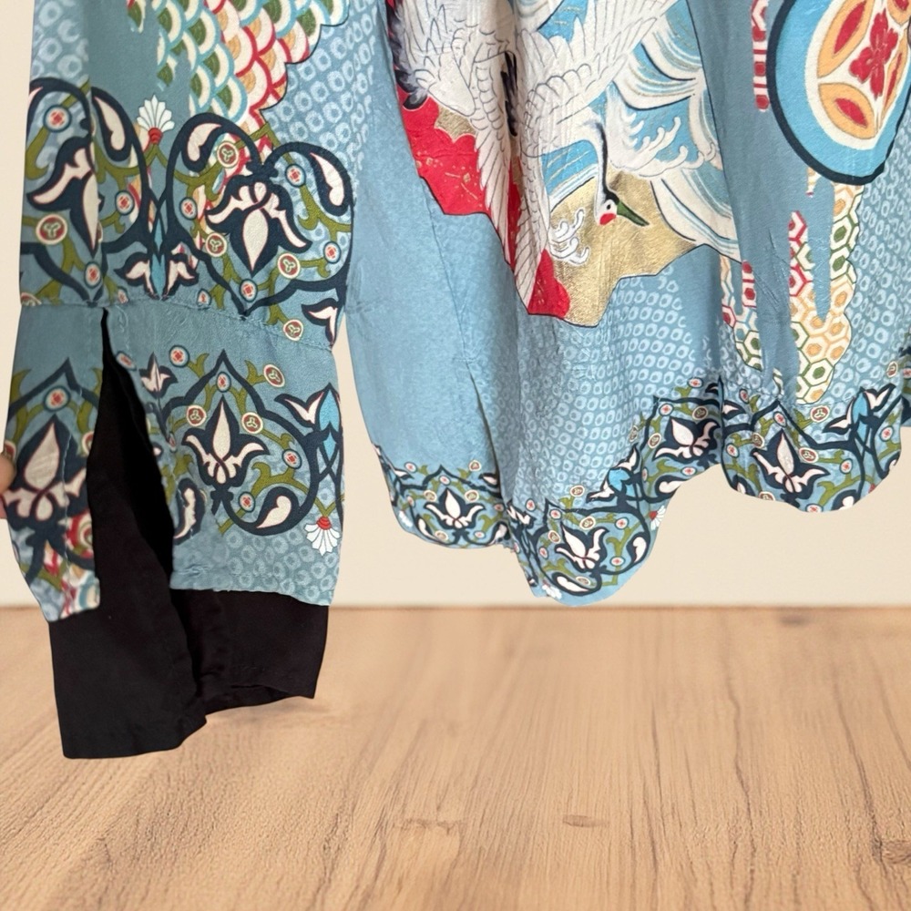 Citron Santa Monica 100% Silk Crane Print Blouse Top Sz L Denim Blue and Black - Picture 4 of 14
